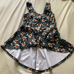Streetwear Society tropical floral print top
